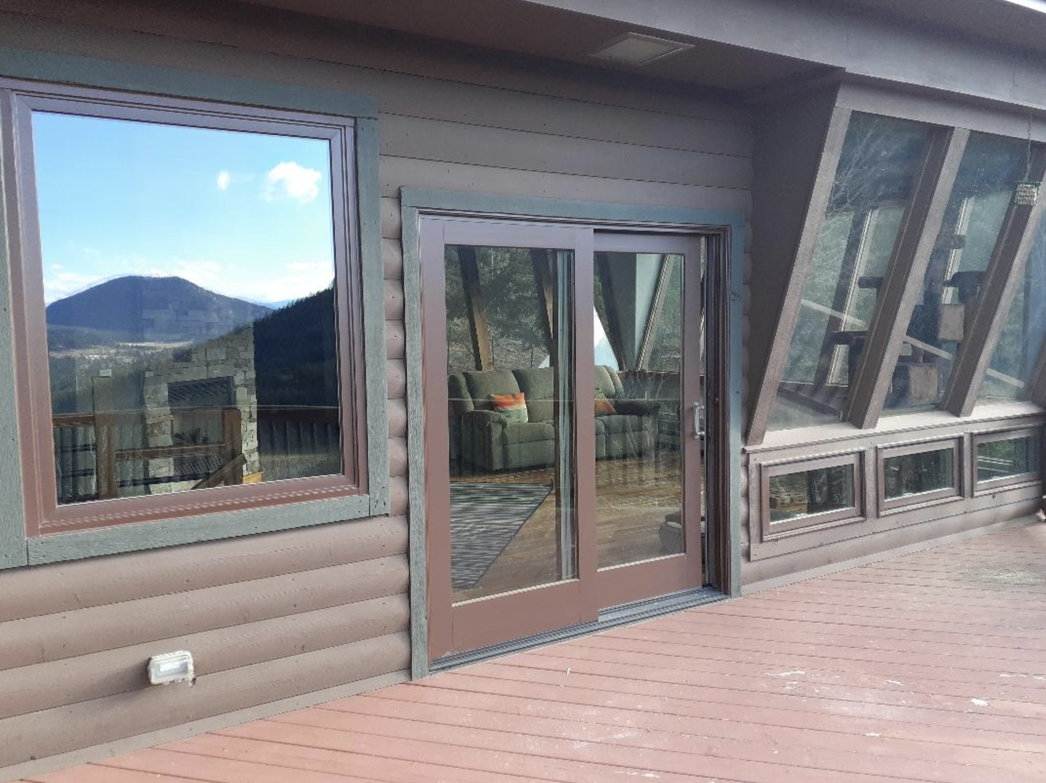 Andersen-100-series-composite-color-Terratone