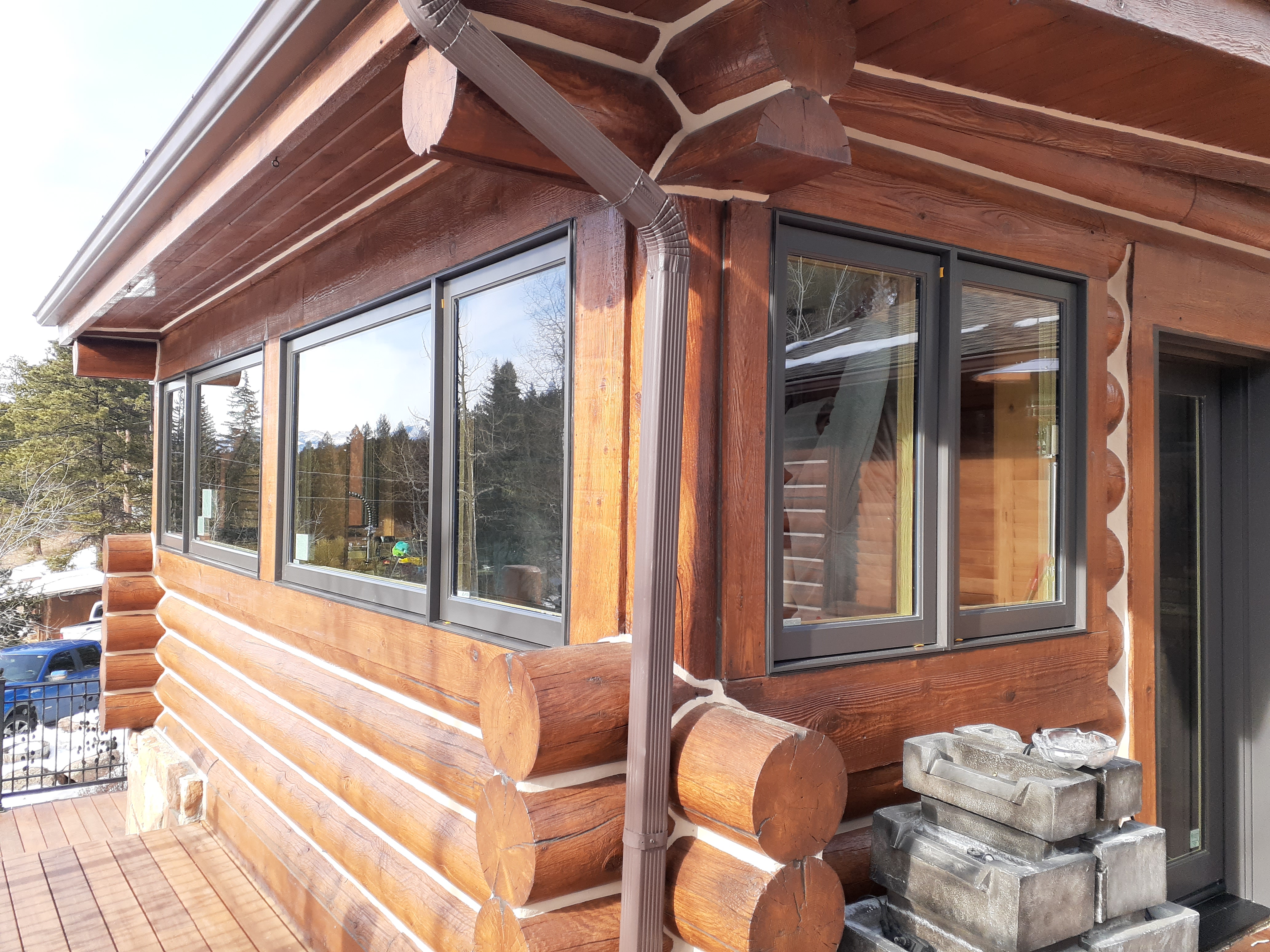 Morrison, CO Sierra Pacific H3 series wood-clad exterior color Bronze